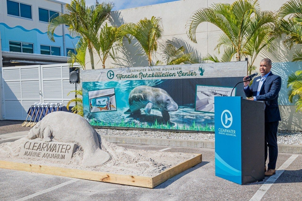Joe Handy, chief executive office of Clearwater Marine Aquarium, speaking at the ground breaking ceremony (Image courtesy of Clearwater Marine Aquarium) 