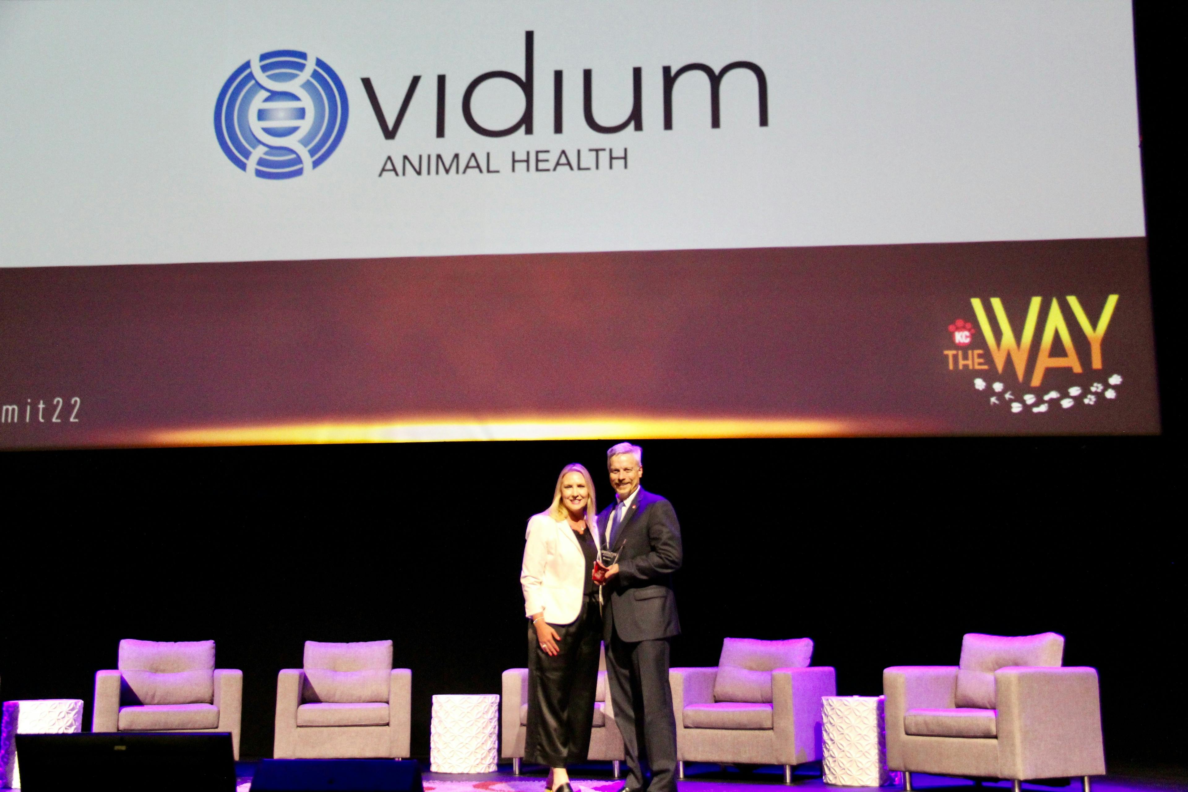 Vidium Animal Health receives Innovation Award at Animal Health Summit