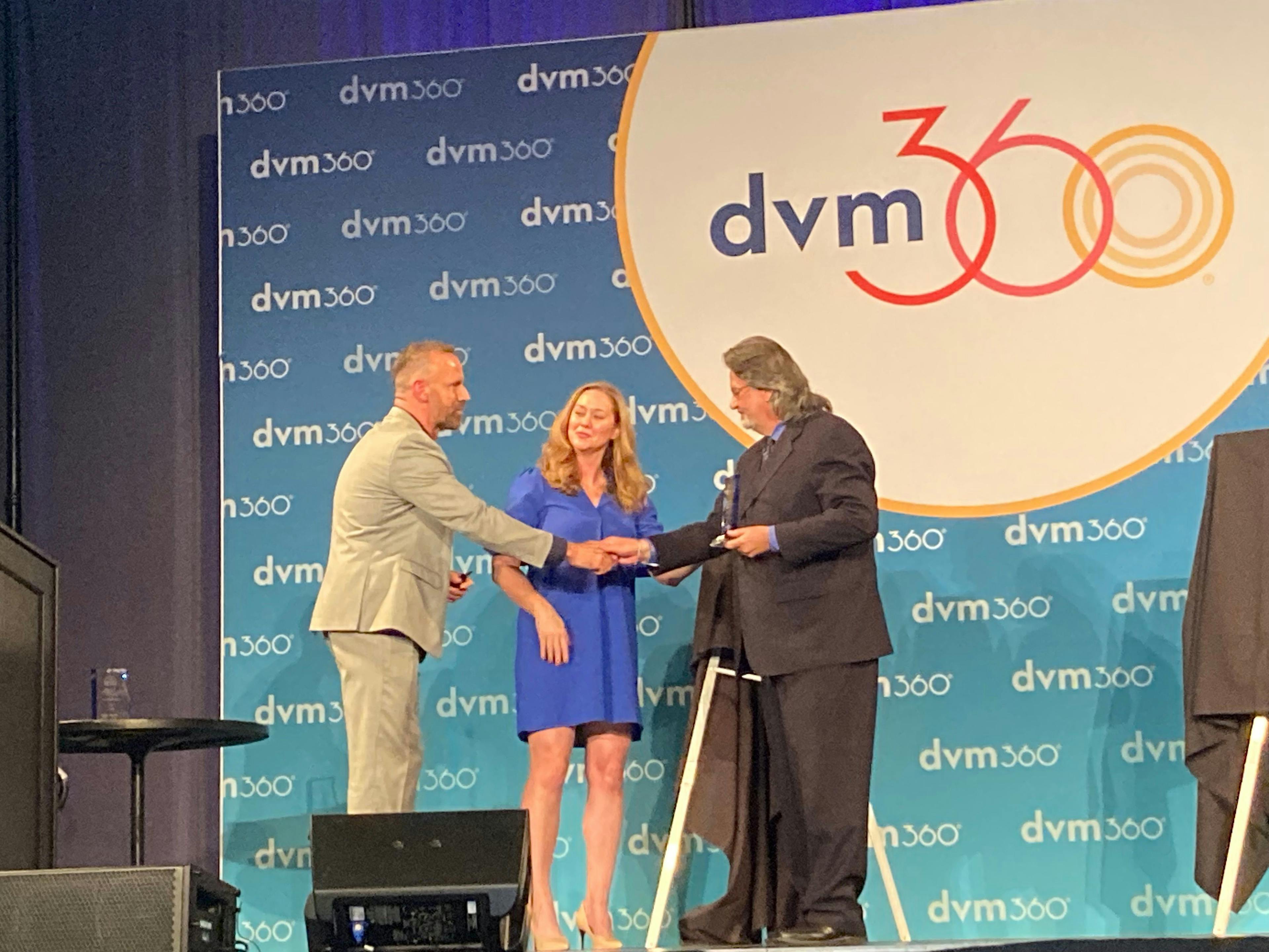 Photo: Kristen Coppock, MA

Adam Christman, DVM, MBA, chief veterinary officer for dvm360 (left), and Katy Nelson, DVM, associate director of veterinary relations for Chewy Health, present an Innovator of the Year Award to Phillip J. Bergman, DVM, PhD, DACVIM (Oncology), at the 2023 Fetch dvm360 conference in Long Beach, California.